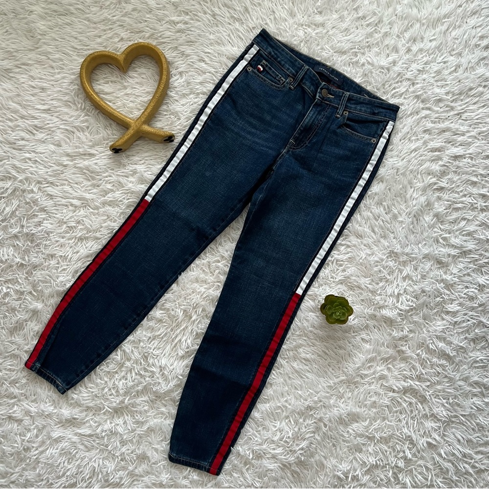 Tommy Hilfiger Women's Blue Jeans with Red and White Accents